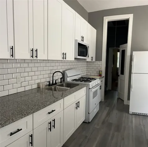 1233 Morris Street Houston TX 77009