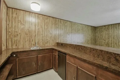 13915 Roundstone Lane Houston TX 77015