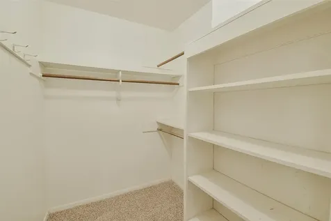 13915 Roundstone Lane Houston TX 77015