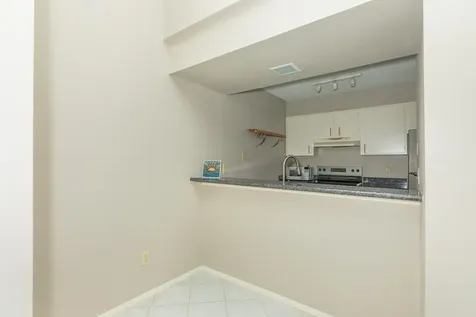7128 N Holiday Drive Galveston TX 77550