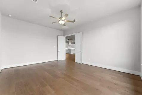 124 El Paso Bend New Waverly TX 77358