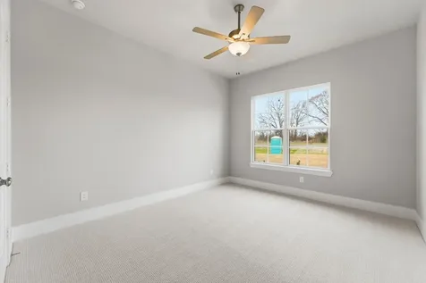 124 El Paso Bend New Waverly TX 77358