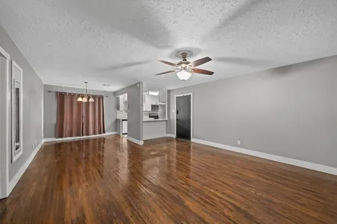 3002 Newcastle Drive Baytown TX 77521