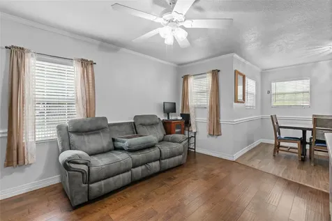 1005 Majestic Street Houston TX 77020