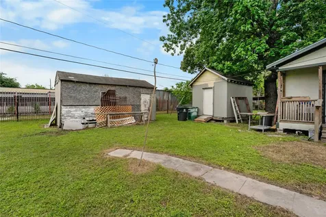 1005 Majestic Street Houston TX 77020