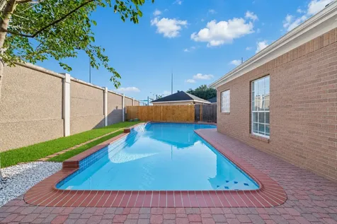 1508 Red Bud Court Pearland TX 77581