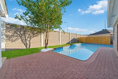 1508 Red Bud Court Pearland TX 77581