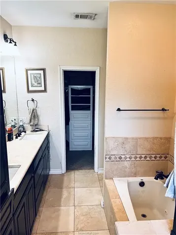 104 Frost Creek Avenue Groesbeck TX 76642