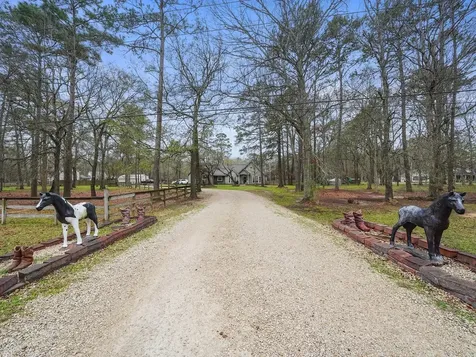 28710 Misty Oaks Drive Huffman TX 77336