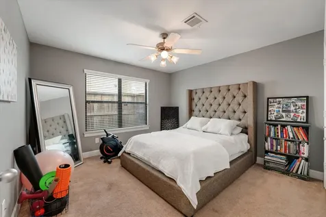 650 Westcross Street 57 Houston TX 77018