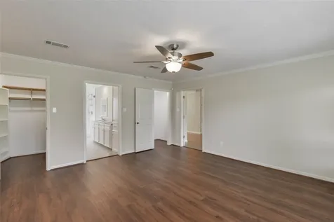 20 Golfview Manor Road Huntsville TX 77340
