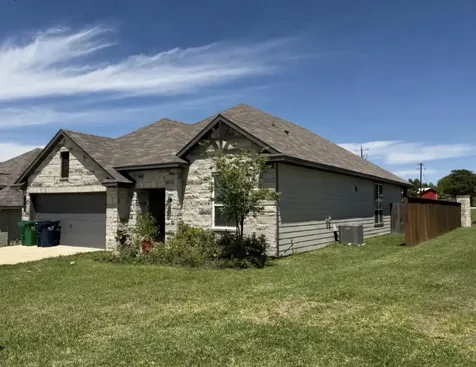 1452 Lake Ridge Drive Brenham TX 77833