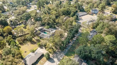 909 E Mimosa Lane Crockett TX 75835