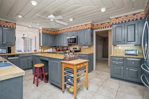 909 E Mimosa Lane Crockett TX 75835
