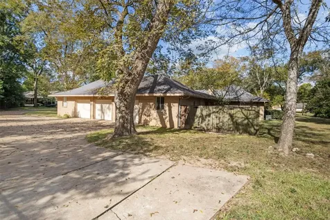 909 E Mimosa Lane Crockett TX 75835