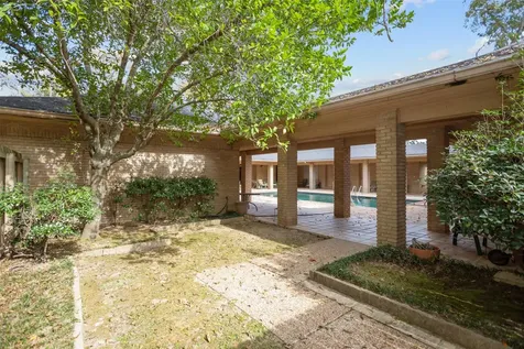 909 E Mimosa Lane Crockett TX 75835