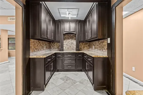 505 S Burnett Drive Baytown TX 77520