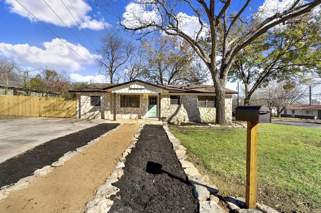 510 Parkview Boulevard New Braunfels TX 78130