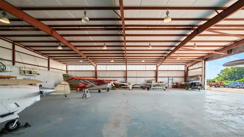 5519 W Arcola Airport Arcola TX 77583