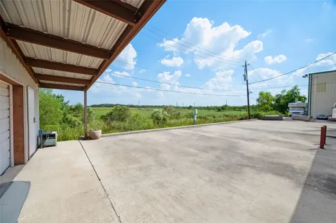 5519 W Arcola Airport Arcola TX 77583