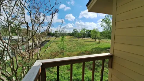 1284 Beaver Lake Drive Caldwell TX 77836
