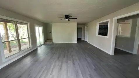 1284 Beaver Lake Drive Caldwell TX 77836