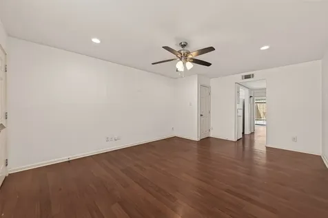 2710 Mason Street Houston TX 77006