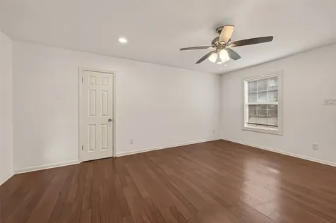 2710 Mason Street Houston TX 77006