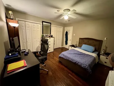 5218 Willowbend Boulevard Houston TX 77096