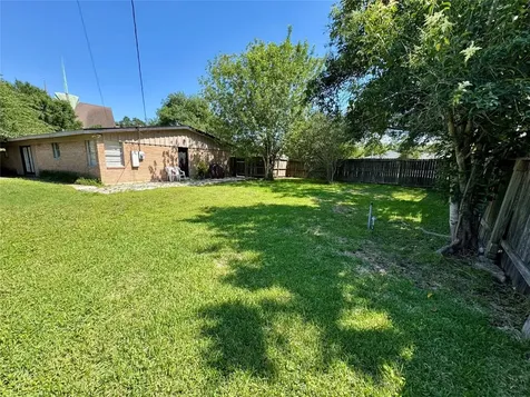 5218 Willowbend Boulevard Houston TX 77096