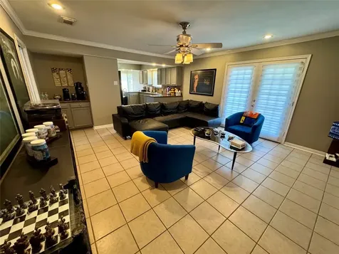 5218 Willowbend Boulevard Houston TX 77096