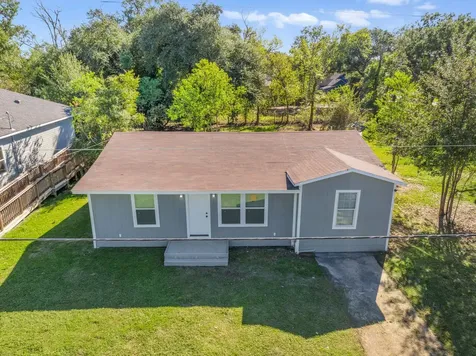 1112 8th Street A Orange TX 77630