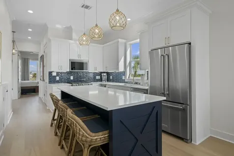805 Flip Flop Way Crystal Beach TX 77650