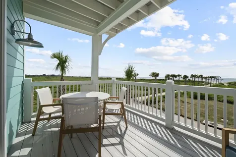 805 Flip Flop Way Crystal Beach TX 77650