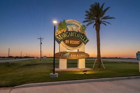 805 Flip Flop Way Crystal Beach TX 77650
