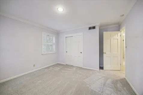 2126 Chimney Rock Road Houston TX 77056