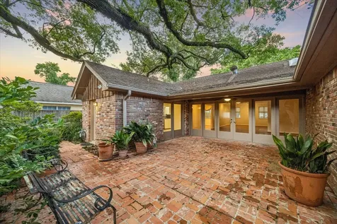 2126 Chimney Rock Road Houston TX 77056