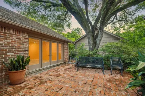 2126 Chimney Rock Road Houston TX 77056