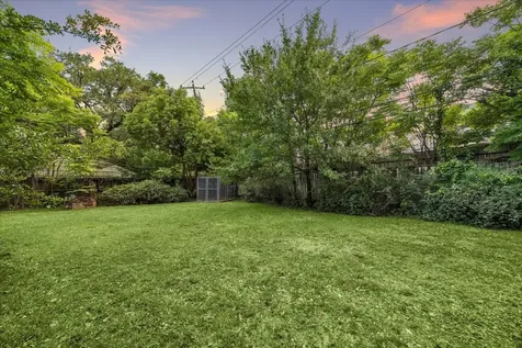 2126 Chimney Rock Road Houston TX 77056