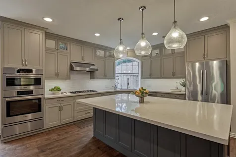 16707 Avenfield Road Tomball TX 77377