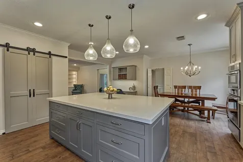 16707 Avenfield Road Tomball TX 77377