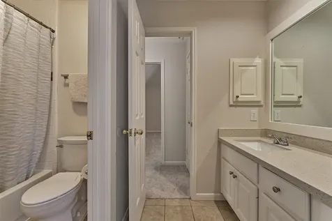 16707 Avenfield Road Tomball TX 77377