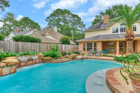 16707 Avenfield Road Tomball TX 77377