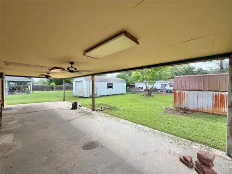 2313 3rd Street Port Neches TX 77651