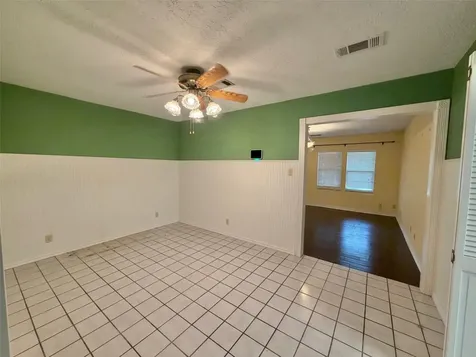 2313 3rd Street Port Neches TX 77651