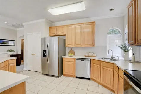 7022 Treaschwig Road Spring TX 77373