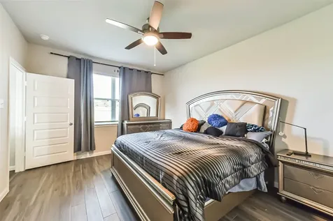 4907 Luke Mathew Drive Rosharon TX 77583