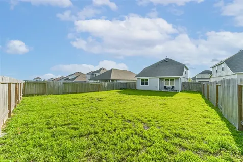 4907 Luke Mathew Drive Rosharon TX 77583