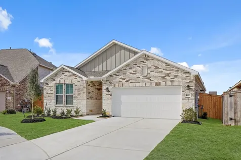 2401 Village Azalea Drive Texas City TX 77568