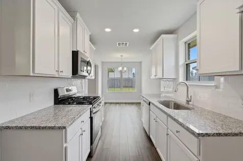 10711 Ellerston Road Cleveland TX 77327